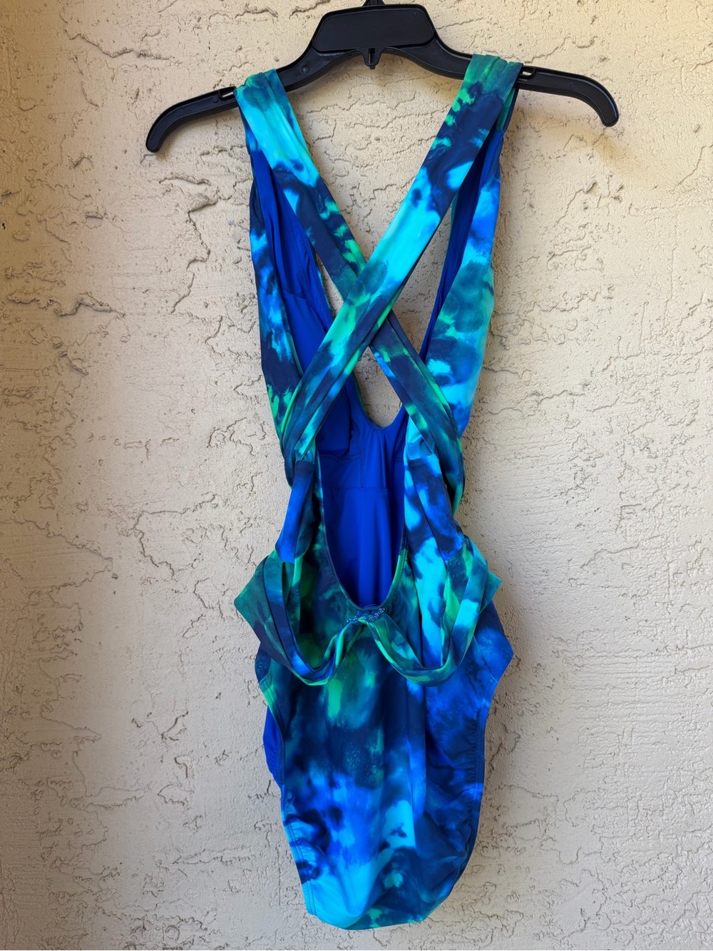 Mimi Flamingo Saltwater Wren Tie Dye One Piece Swimsuit 8 Cross Back Halter - Picture 5 of 10